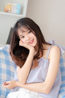 美女臀部纹身